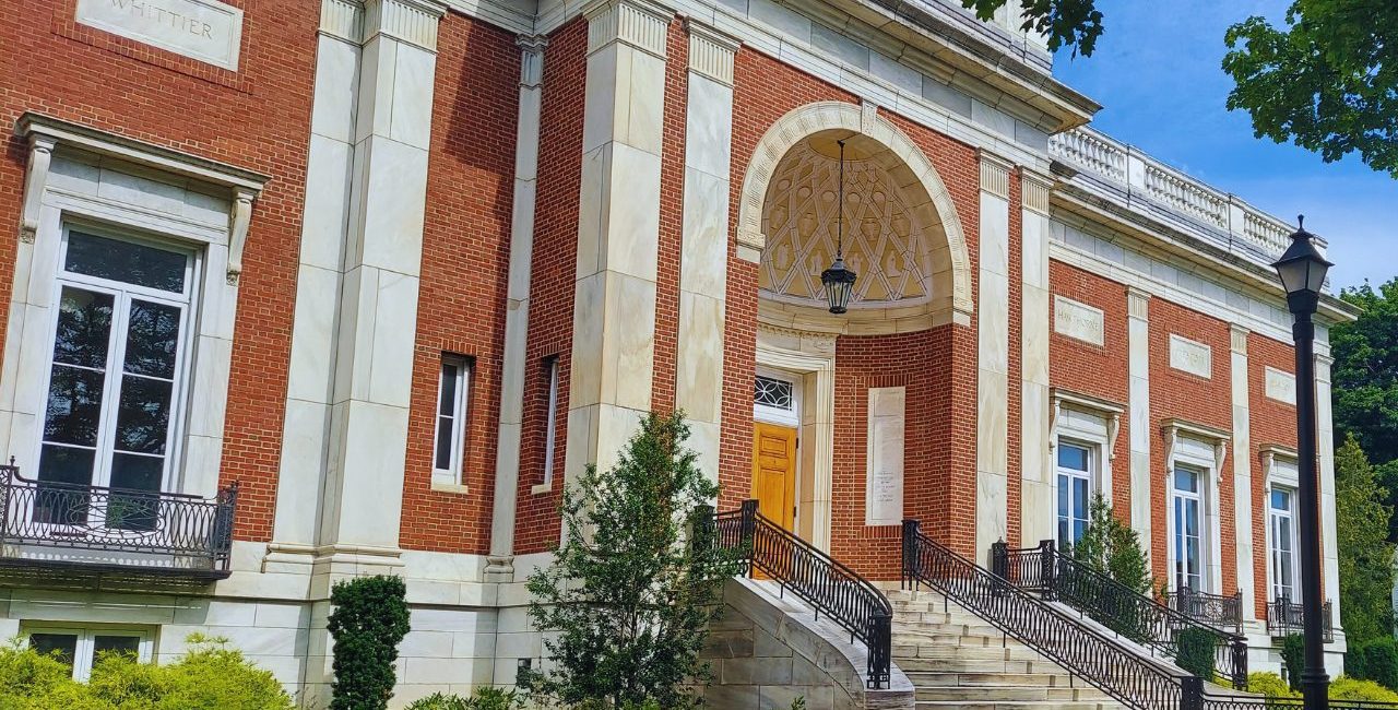 Art & History Tour of Beverly Public Library